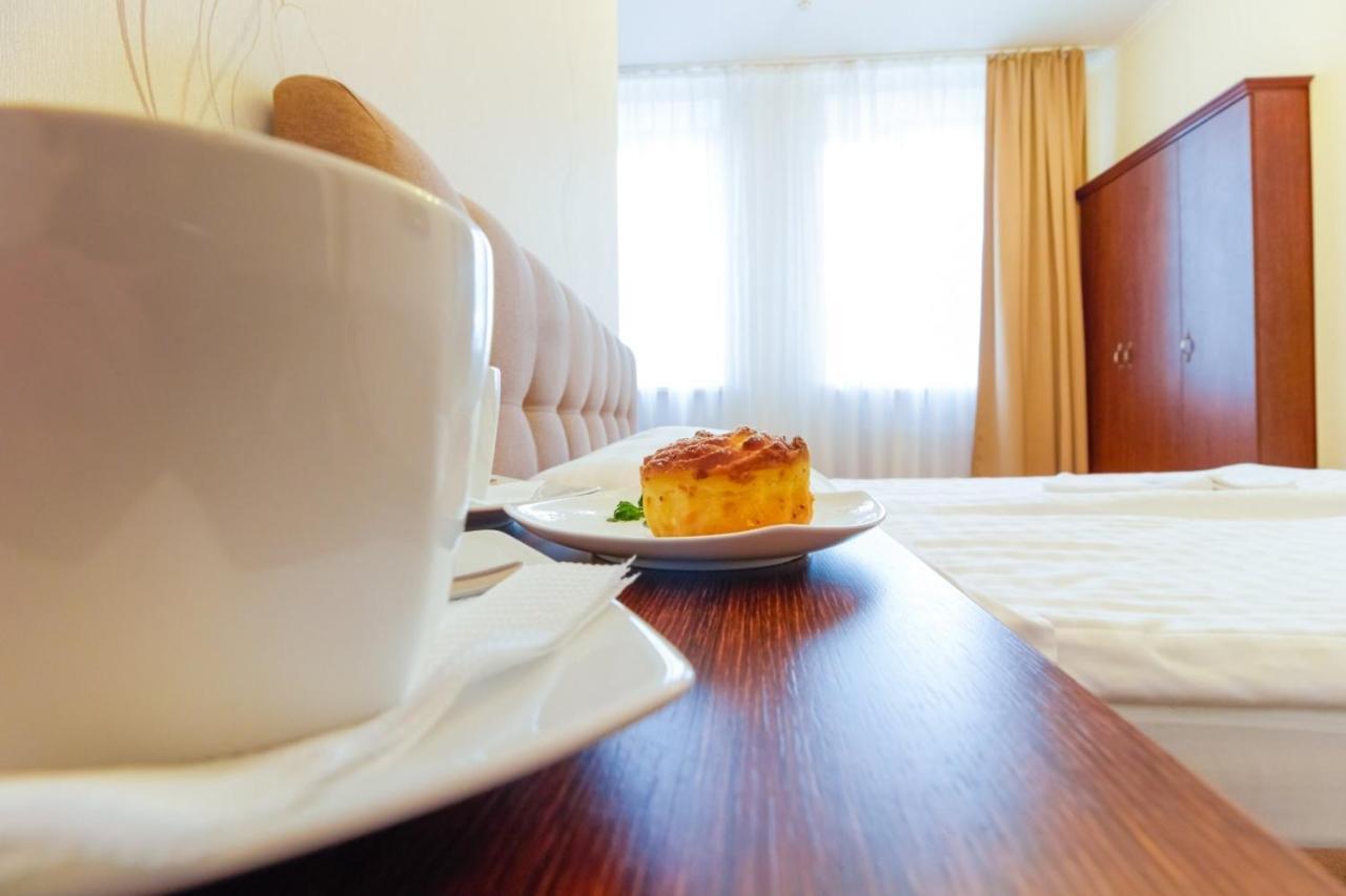 Orhideya Bed & Breakfast Lviv Exterior photo
